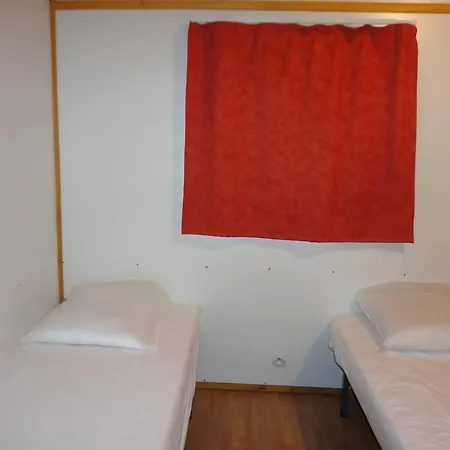 Camping La Cascade 木屋 Le Bourg-dʼOisans