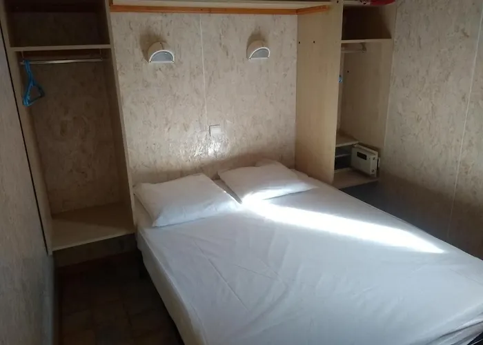 Camping La Cascade *